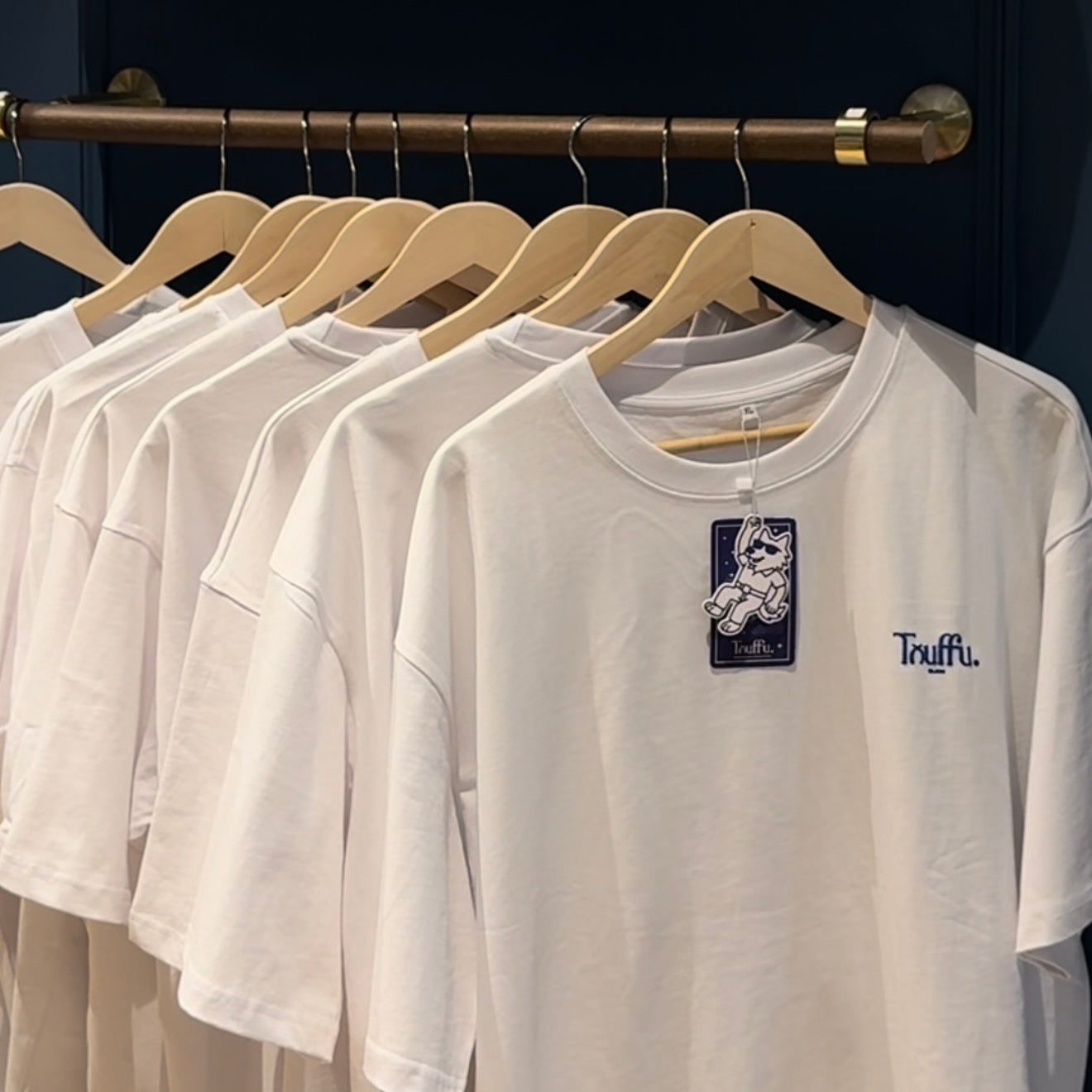 T-Shirt TOUFFU