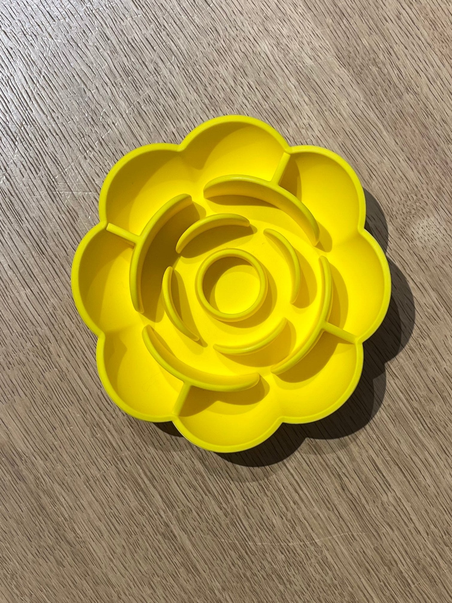 Gamelle anti glouton fleur